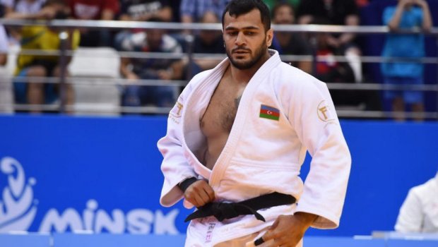Elmar Qasımov İslamiadada finala yüksəldi