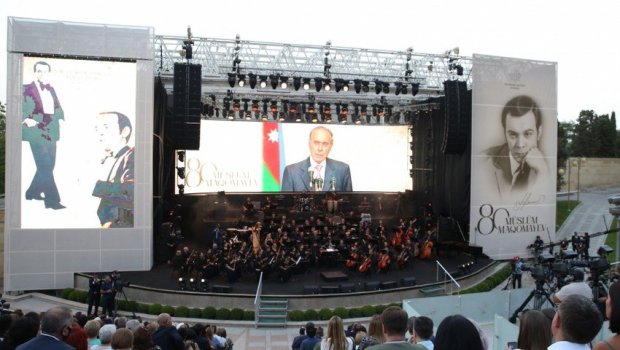 Prezident və birinci xanım Müslüm Maqomayevin xatirə gecəsinə qatılıblar - FOTO-VİDEO