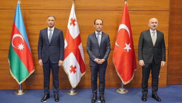 Azərbaycan-Türkiyə-Gürcüstan nazirlərinin üçtərəfli görüşü keçirildi - FOTO