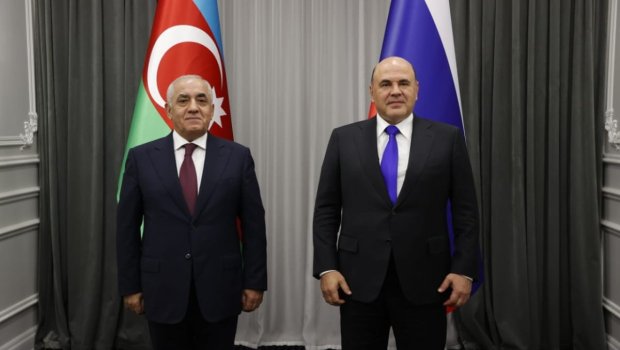Əli Əsədov Rusiya Hökumətinin sədri ilə görüşdü - FOTO