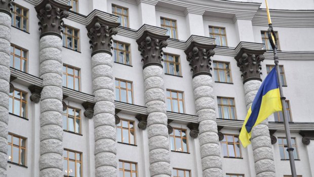 Ukrayna hökumətindən Putinin qızlarına SANKSİYA