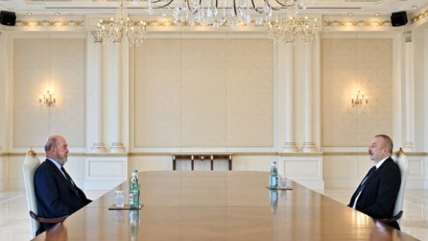 İlham Əliyev Avropa Karate Federasiyasının rəhbəri ilə görüşdü