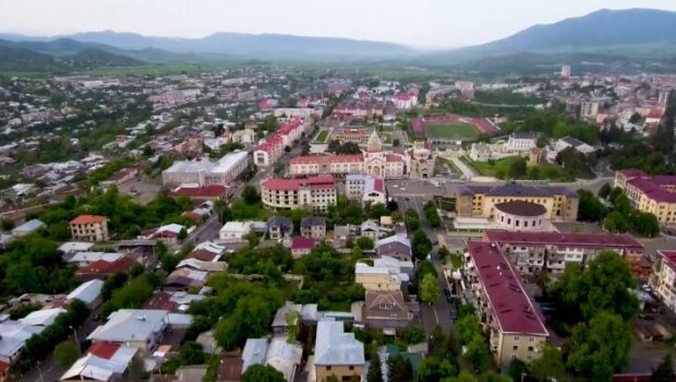Rəsmi Bakı Qarabağda müvəqqəti yaşayan ermənilər qarşısında şərt qoydu