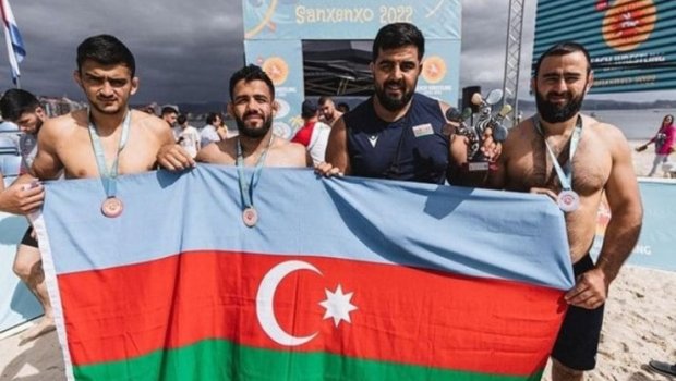 Azərbaycan güləşçisi dünya çempionu oldu