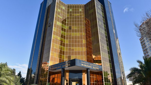 Mərkəzi Bank 51 sığorta agentinin lisenziyasını dondurdu -  FOTO