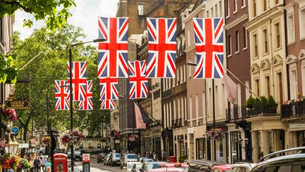 Böyük Britaniyanın yeni hökumətində 3 NAZİRİN ADI BİLİNDİ