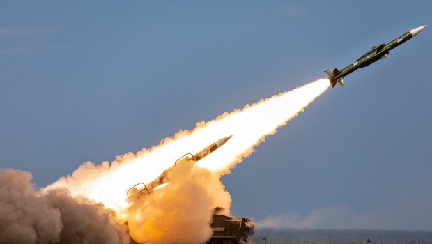 Ukrayna Rusiyanın Krımdakı hərbi hava bazalarına raket zərbələri endirdi