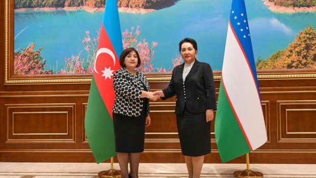 Sahibə Qafarova özbəkistanlı həmkarı ilə görüşdü