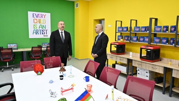 İlham Əliyev yeni inşa edilən məktəbdə yaradılan şəraitlə tanış olub - FOTO