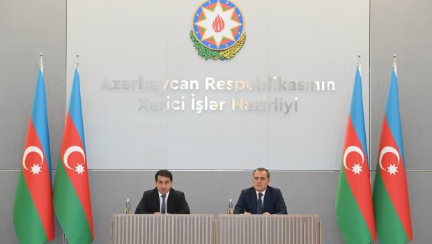 XİN-də xarici diplomatlar üçün BRİFİNQ KEÇİRİLDİ