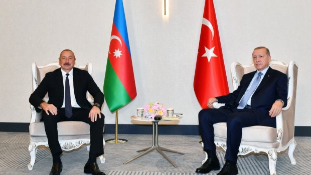 İlham Əliyev Rəcəb Tayyib Ərdoğanla görüşdü - FOTO/VİDEO