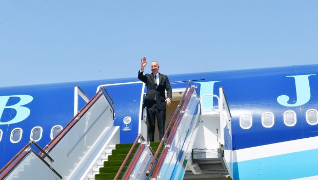 İlham Əliyevin Özbəkistana səfəri başa çatıb