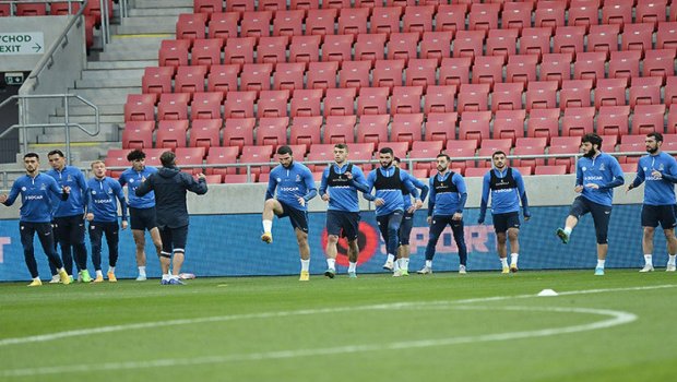 Canni de Byazi iki futbolçudan imtina etdi