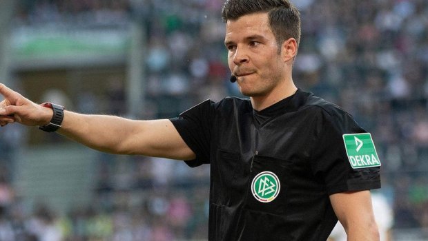 Azərbaycan - Qazaxıstan oyununu almaniyalı hakimlər idarə edəcək