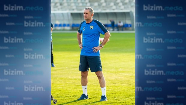 “Kəpəz”in baş məşqçisi ƏSƏBİLƏŞDİ: “Əsas heyət üçün Rauf Əliyev mövzusu bağlanıb”