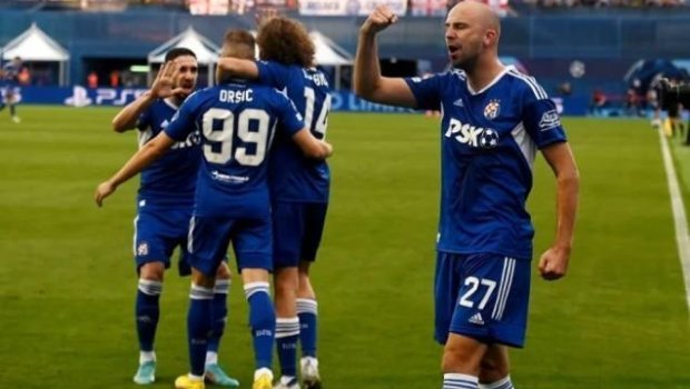 Mahir Emrelinin komandası 1/8 finalda