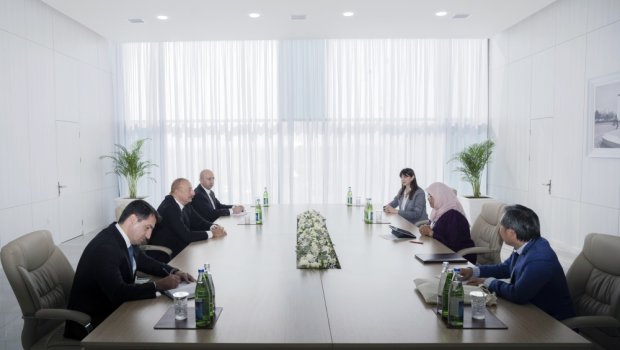 Prezident BMT-nin Məskunlaşma Proqramının icraçı direktorunu qəbul edib - FOTO