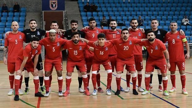 Futzal millimiz Yunanıstanı darmadağın etdi