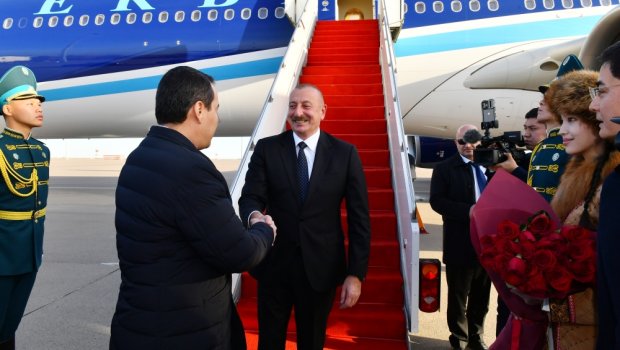 İlham Əliyev Qazaxıstana işgüzar səfərə getdi - FOTO/VİDEO