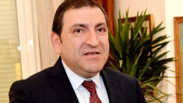 Yazıçı Anarın oğlu Əlcəzairə səfir təyin edildi