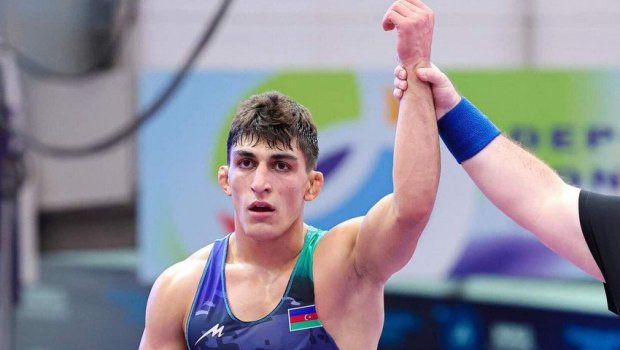 Güləşçimiz dünya çempionu olub