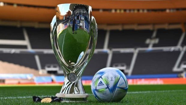 İlin futbolçusu adına NAMİZƏDLƏR 