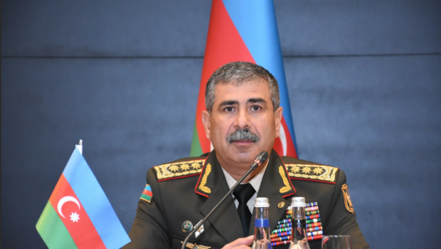 Zakir Həsənov Türkiyəyə getdi