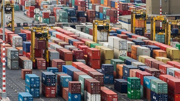 Azərbaycanın xarici ticarət dövriyyəsi 73 faizdən çox artıb - RƏSMİ