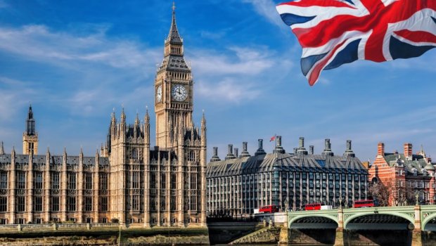 Britaniyada yeni hökumətin tərkibi elan edilib