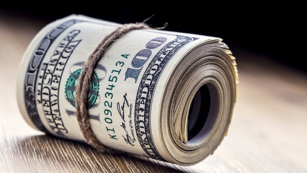 Dollarla bağlı MÜHÜM QƏRAR - FES-in uçot dərəcəsi 15 ilin ən pik həddinə qalxdı