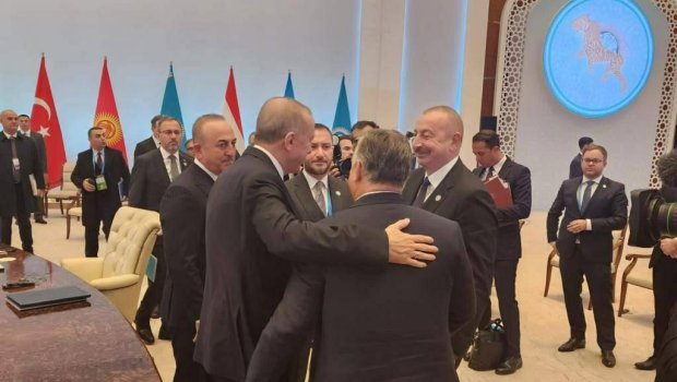 Türk liderlərin Zirvə Görüşündən maraqlı GÖRÜNTÜLƏR