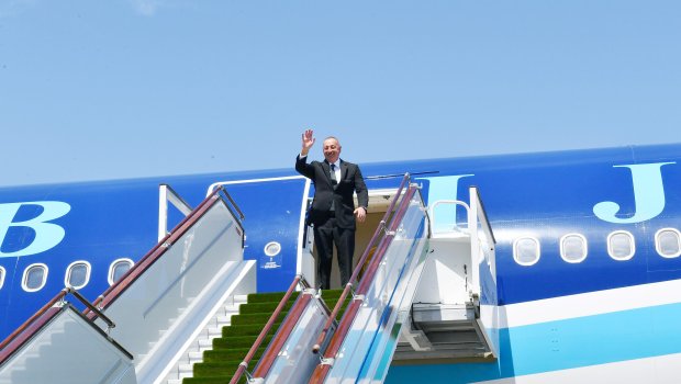 Prezidentin Özbəkistan səfəri başa çatıb