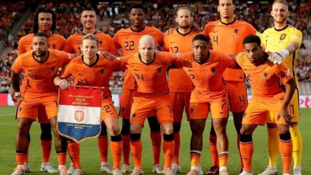 Niderland millisi DÇ-2022-yə bu heyətlə ÇIXACAQ  