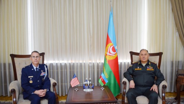 Azərbaycanla ABŞ arasında hərbi əməkdaşlığın inkişafı müzakirə olunub