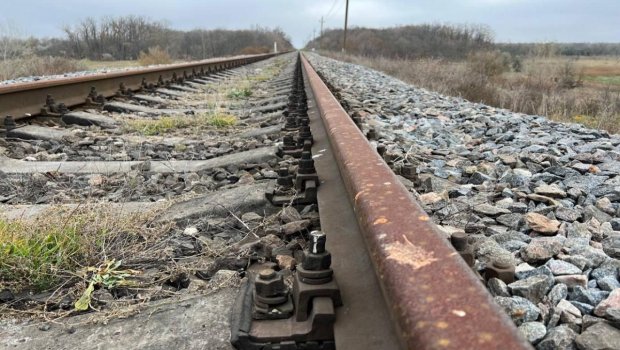 Ukrayna Xersonla dəmir yolu əlaqəsini bərpa edir