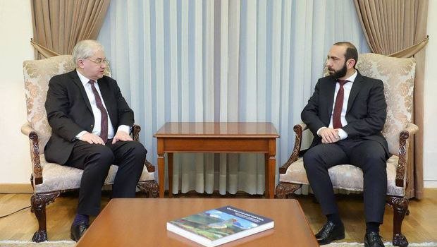 Mirzoyan Rusiya XİN nümayəndəsi ilə Ermənistan-Azərbaycan sərhədlərinin delimitasiyasını MÜZAKİRƏ EDİB 