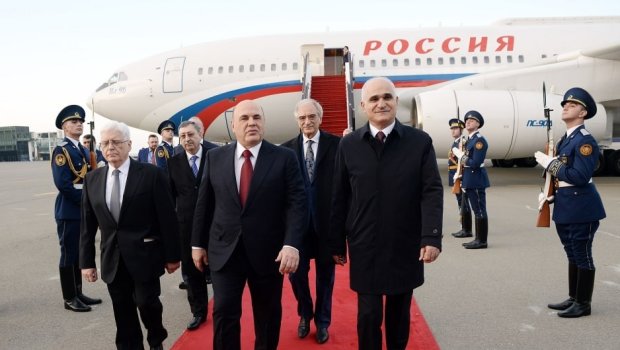 Rusiyanın Baş naziri Bakıya gəldi