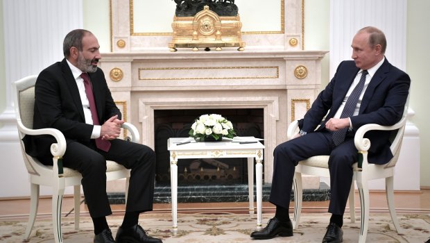 Putin və Paşinyanın görüşü keçirilib – Nələr müzakirə olunub?