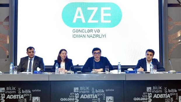 Fərid Qayıbov olimpiya idman komplekslərinin rəhbərləri ilə görüşüb – Hesabat təqdim olunub