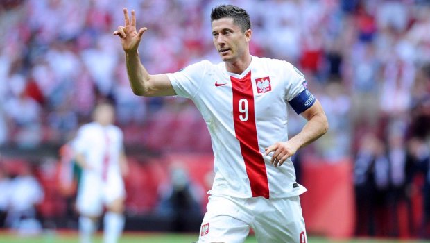 Levondovski Mundialda ilk qolunu vurdu – Futbolçu ağladı - FOTO