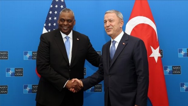 Hulusi Akar amerikalı həmkarı ilə danışdı – Regional məsələlər müzakirə olunub