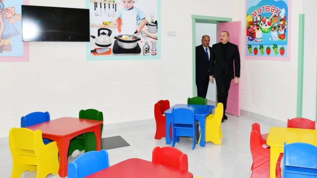 Heydər Əliyev Fondunun təşəbbüsü ilə Oğuzda inşa edilmiş körpələr evi-uşaq bağçası istifadəyə verilib - FOTO 