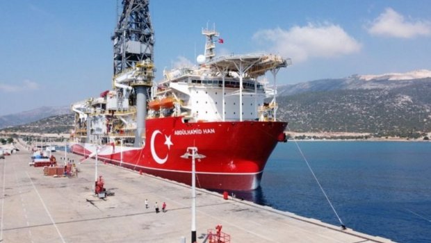 Türkiyəyə məxsus gəmi Aralıq dənizində qazma işləri aparır