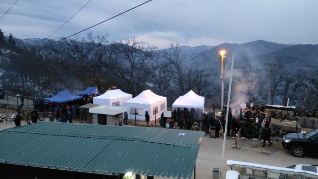 Şuşa-Xankəndi yoluna ictimai fəalların axını başladı - VİDEO