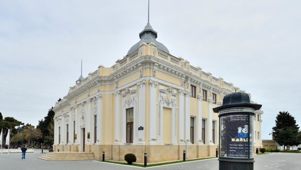 Kukla Teatrında ÇAXNAŞMA – 27 gündür uzanan qarşıdurmanın səbəbi BƏLLİ OLDU