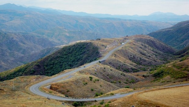 Laçın yolunda baş verənlər 3 SƏBƏBLƏ BAĞLIDIR