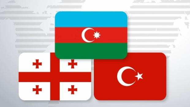 Azərbaycan-Türkiyə-Gürcüstan müdafiə nazirləri toplandı