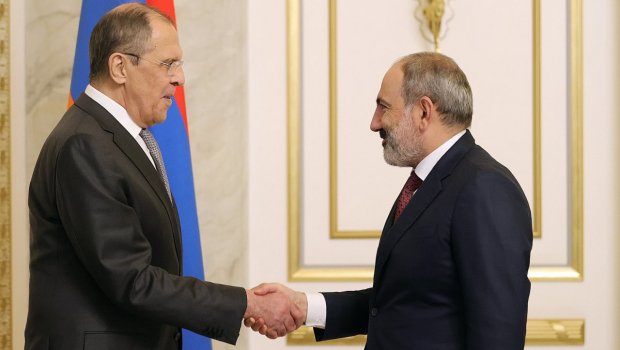Lavrov Paşinyanın CAVABINI VERDİ 