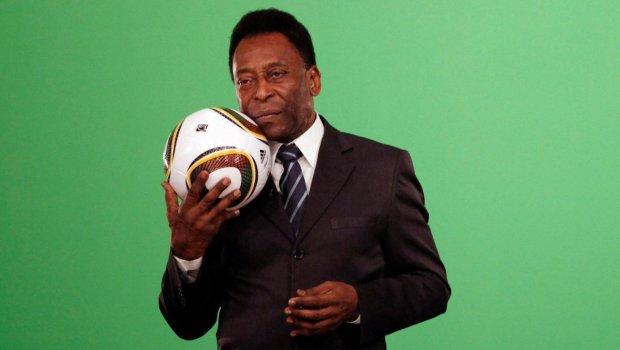 Əfsanəvi Pele ailə üzvləri ilə VİDALAŞDI – ANBAAN VİDEO 