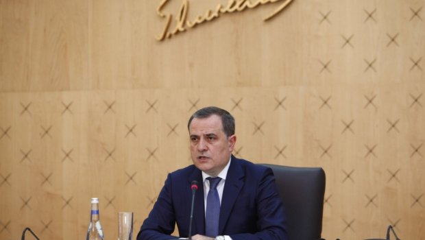 Ermənistan müzakirələrlə bağlı bəzi məqamları ictimai məkana sızdırır – Nazir